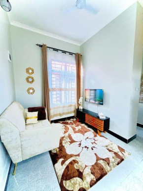 Airport Haven, Private Home near Julius Nyerere International Airport